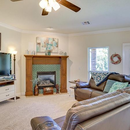 Quaint Noble Home 6 Mi To University Of Oklahoma! ノーマン エクステリア 写真